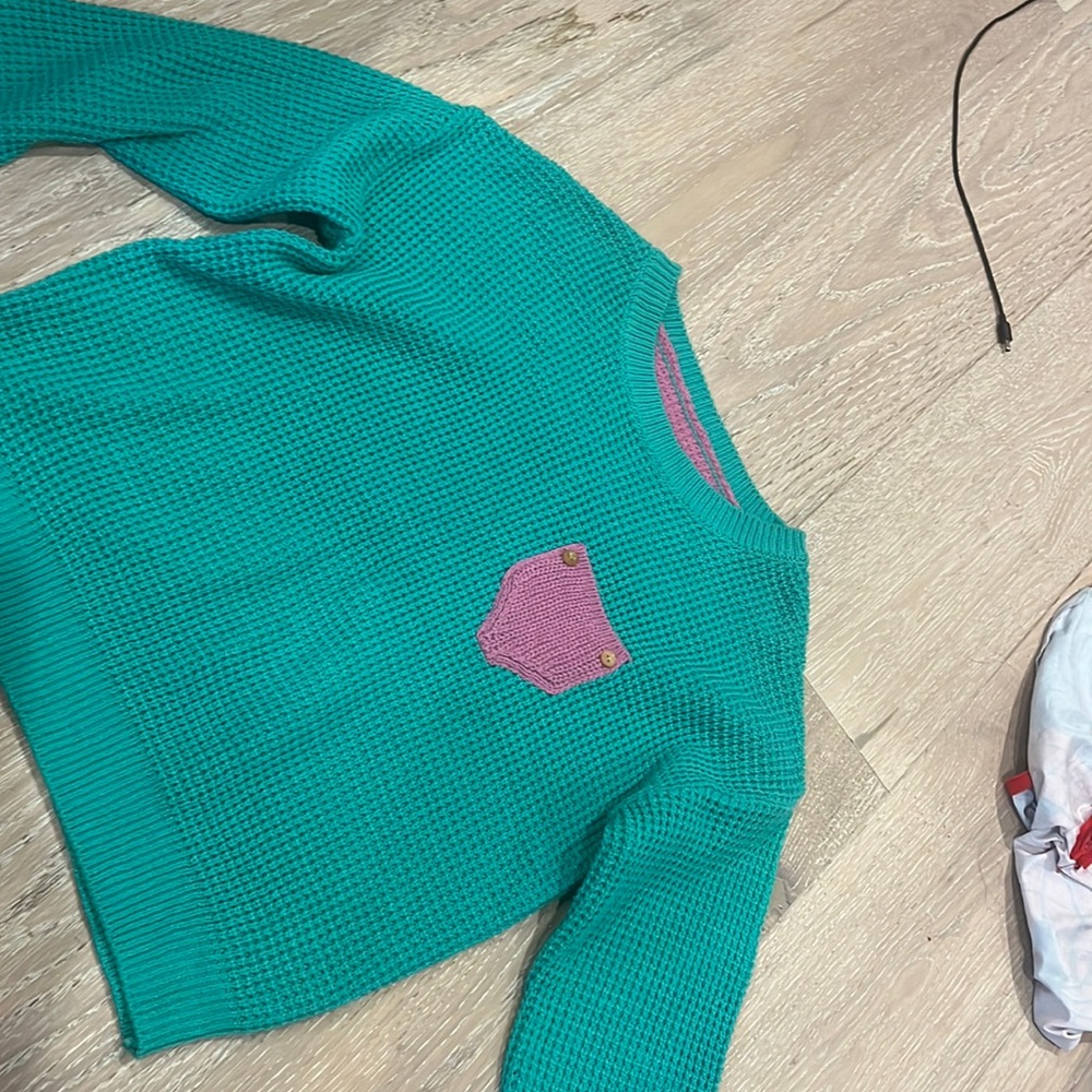 Cable knit sweater